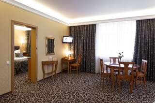 Отель Hotel Jelgava Елгава Люкс-12